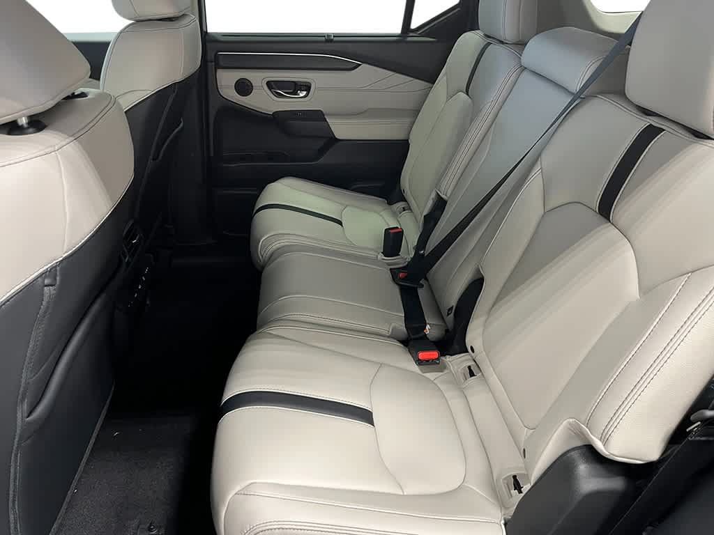 New 2026 Honda Pilot Touring image 24