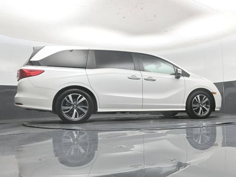 Used 2023 Honda Odyssey Touring image 49