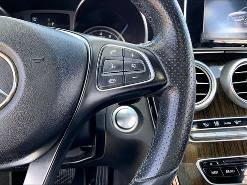 Used 2018 Mercedes-Benz C 300 Sedan w/ Premium Package image 24