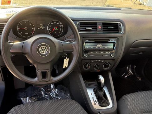 Used 2014 Volkswagen Jetta TDI Value Edition image 8