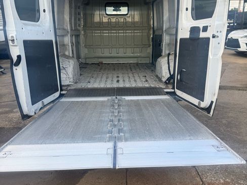 Used 2015 RAM ProMaster 1500 w/ Interior Convenience Group image 18