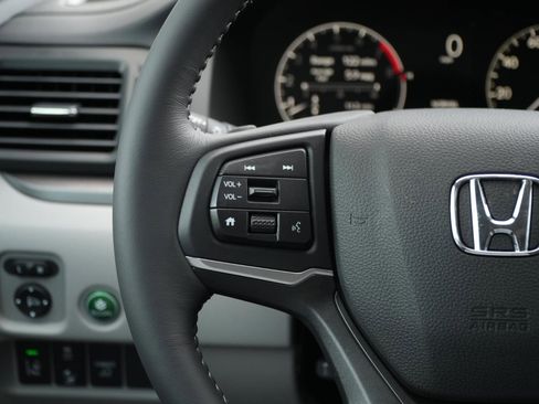 New 2026 Honda Ridgeline RTL image 22