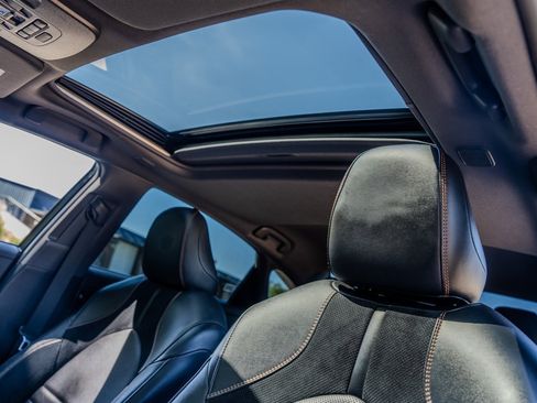 Used 2019 Toyota Avalon Touring w/ All Weather Liner Package FWD image 28