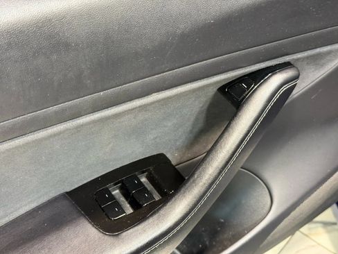 Used 2018 Tesla Model 3 Long Range image 11