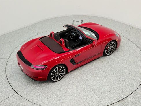 Used 2021 Porsche 718 Boxster S RWD image 20