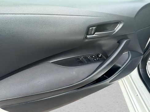 Used 2023 Toyota Corolla LE FWD image 8