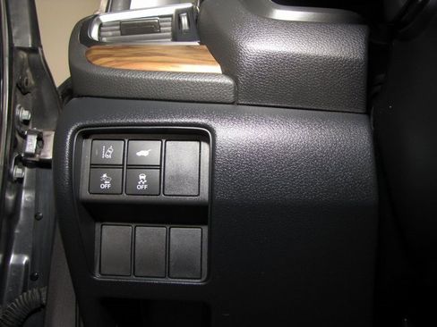 Certified 2022 Honda CR-V Touring image 9