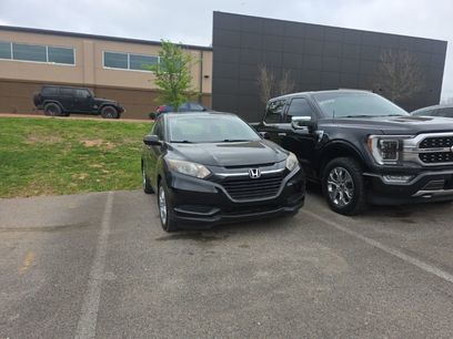 Used 2016 Honda HR-V LX
