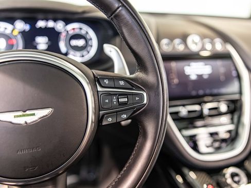 Used 2023 Aston Martin DBX 707 AWD/4WD image 22