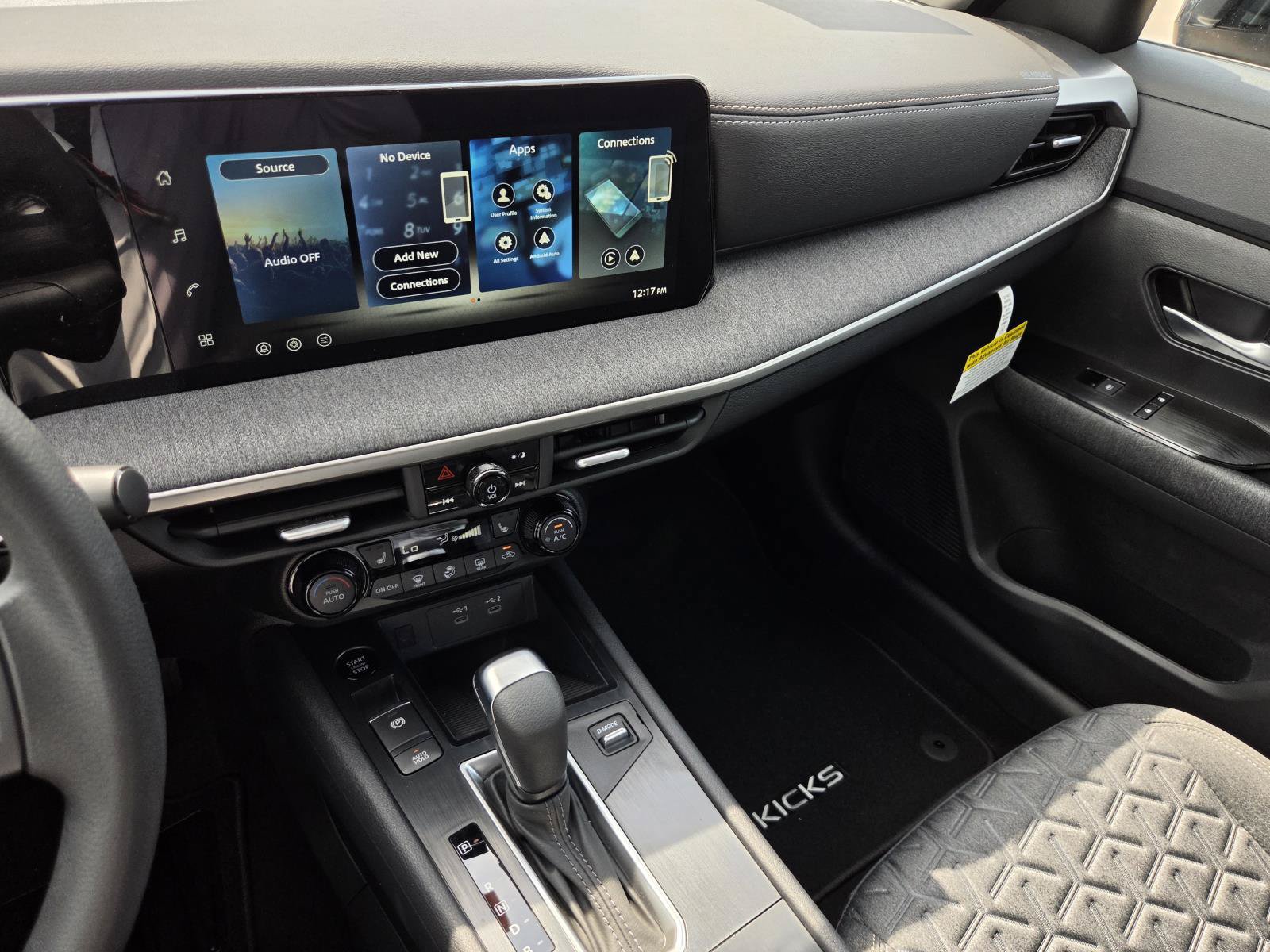 New 2027 Nissan Kicks SV AWD/4WD image 18