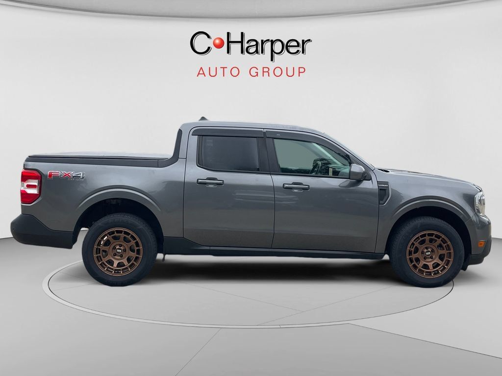 Used 2022 Ford Maverick Lariat w/ Lariat Luxury Package AWD/4WD image 2