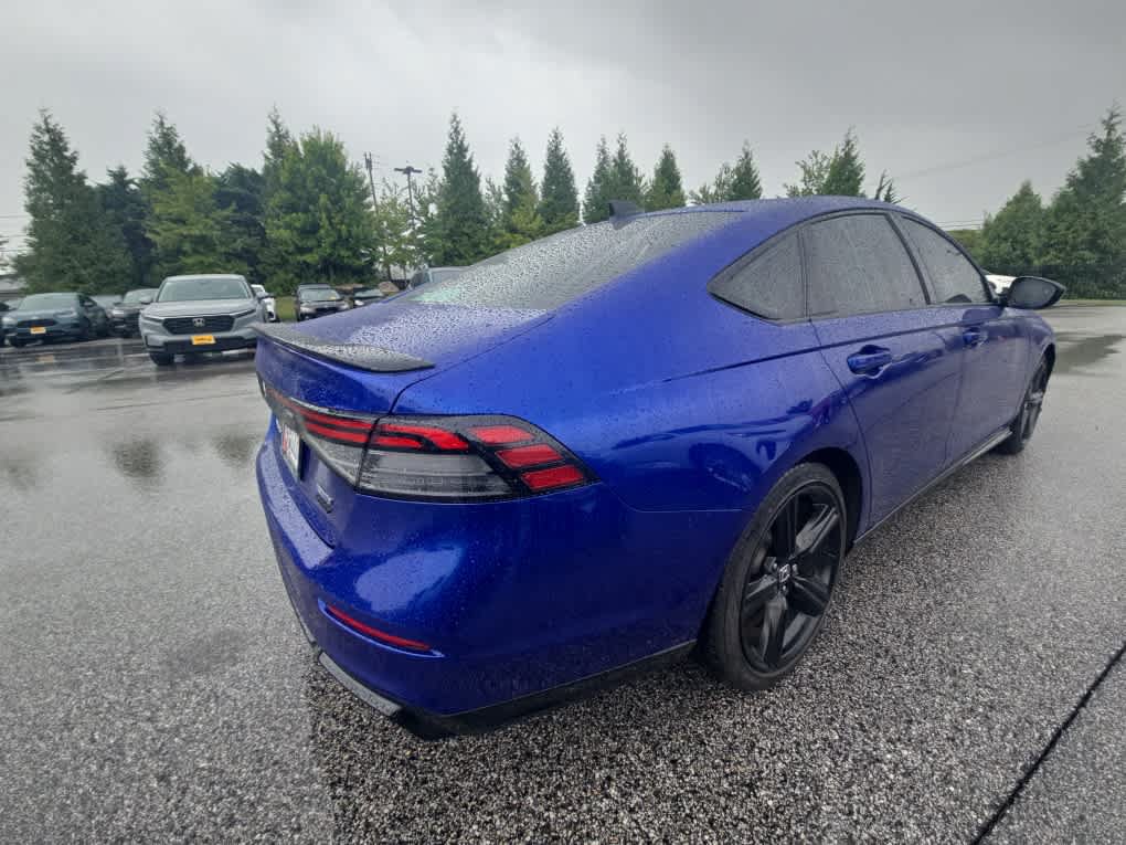 Used 2024 Honda Accord Sport image 6