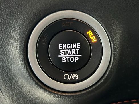 Used 2022 Dodge Challenger R/T Scat Pack RWD image 22
