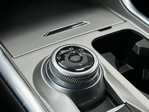 Certified 2023 Ford Explorer Limited w/ Equipment Group 301A AWD/4WD image 22