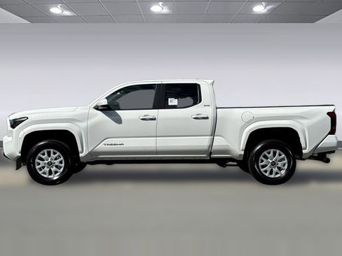 New 2026 Toyota Tacoma SR5 image 6