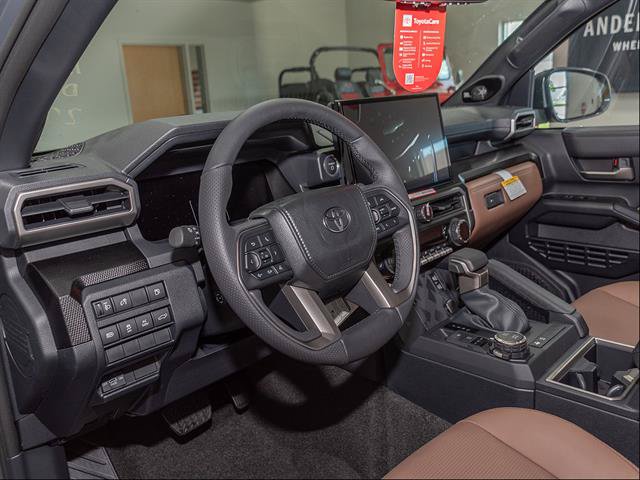 New 2026 Toyota 4Runner Limited w/ Tow Technology Package AWD/4WD image 10