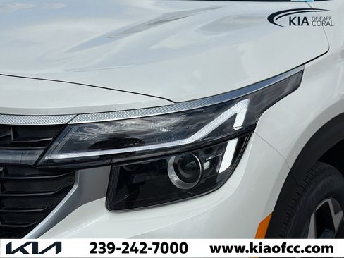 New 2026 Kia Seltos S image 9