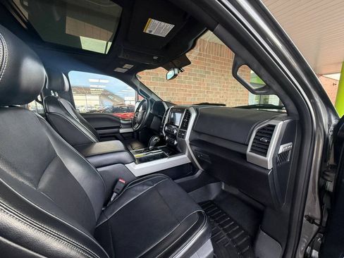 Used 2017 Ford F150 Lariat AWD/4WD image 26