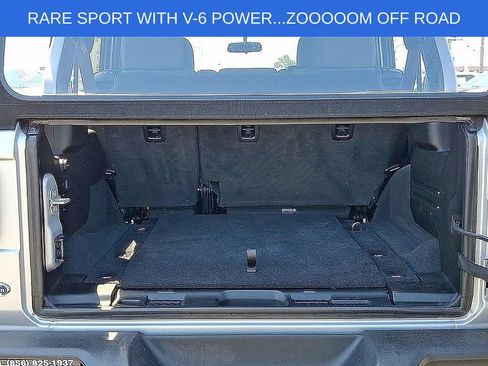Used 2024 Jeep Wrangler Unlimited Sport AWD/4WD image 29