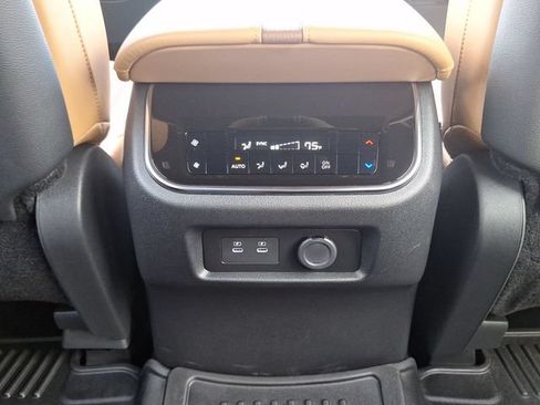 New 2026 Nissan Armada SL w/ Captain's Chari Seat Package AWD/4WD image 30
