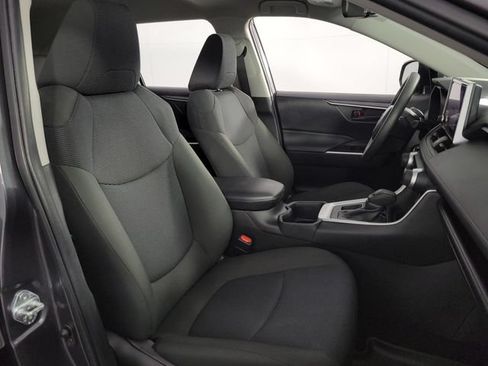 Used 2024 Toyota RAV4 LE FWD image 15