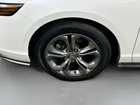 Used 2024 Honda Accord EX image 8