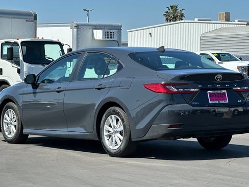 Used 2025 Toyota Camry LE FWD image 7