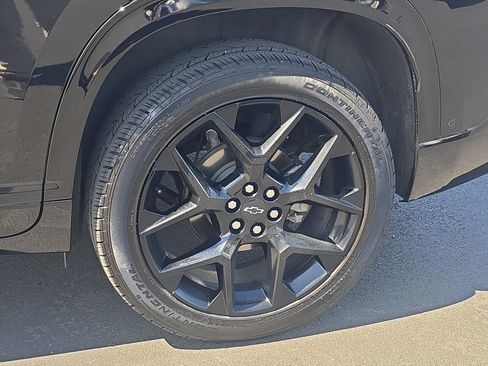 Certified 2024 Chevrolet Traverse RS AWD/4WD image 12