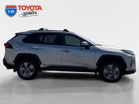 Certified 2025 Toyota RAV4 XLE AWD/4WD image 6