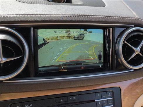 Used 2017 Mercedes-Benz SL 450 image 14