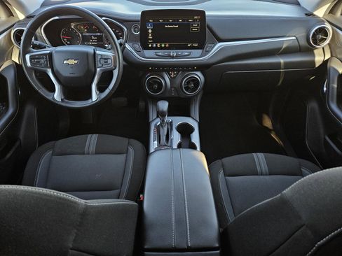 Used 2023 Chevrolet Blazer LT image 31