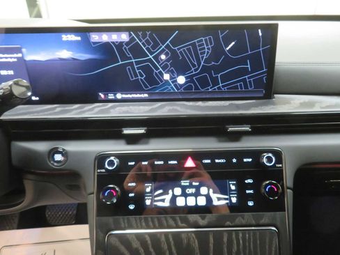 New 2026 Genesis GV80 3.5T Prestige image 14