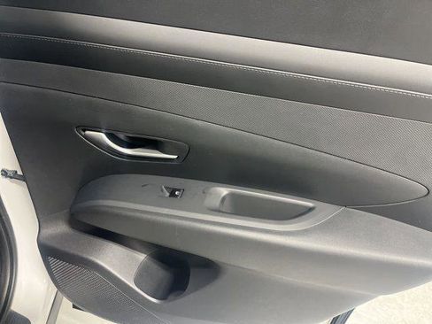 New 2026 Hyundai Tucson SEL image 23