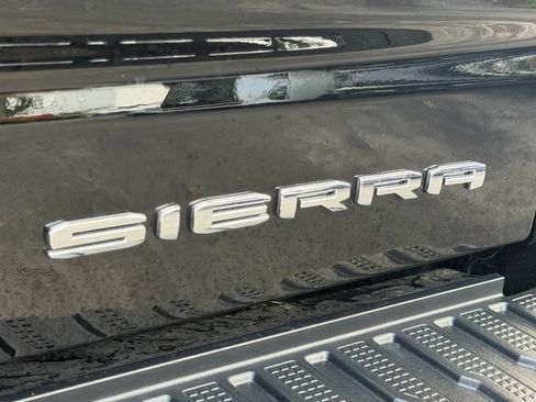 Used 2025 GMC Sierra 1500 Denali AWD/4WD image 9
