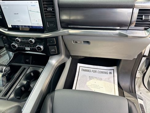 Used 2023 Ford F150 Lariat AWD/4WD image 16
