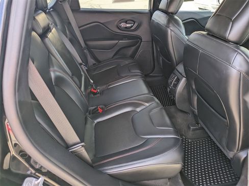 Certified 2020 Jeep Cherokee Trailhawk w/ Cold Weather Group image 25