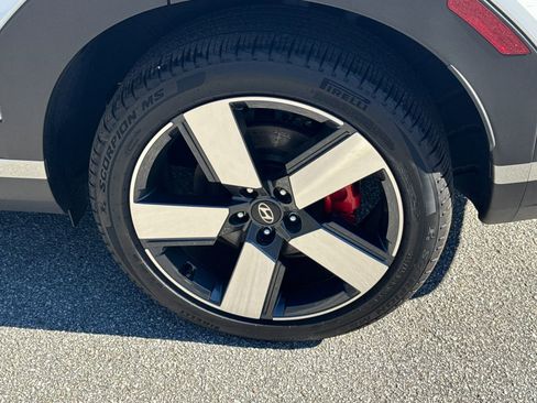 Used 2024 Hyundai Santa Fe Limited image 20