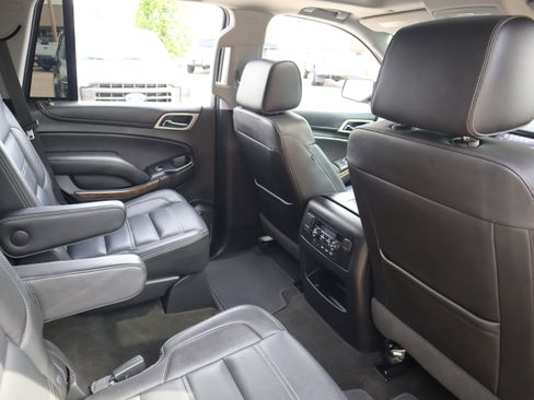 Used 2018 GMC Yukon Denali w/ Open Road Package AWD/4WD image 36