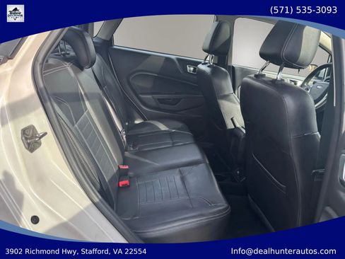 Used 2016 Ford Fiesta Titanium FWD image 18