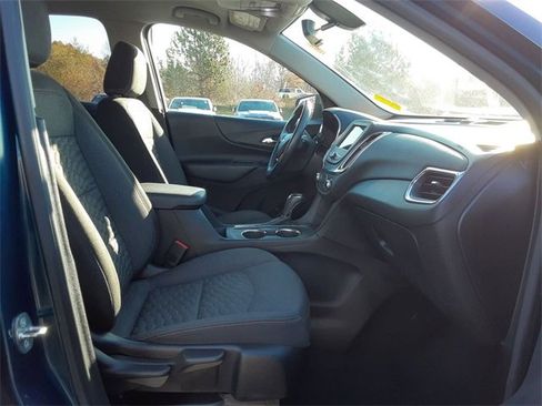 Used 2019 Chevrolet Equinox LT image 28