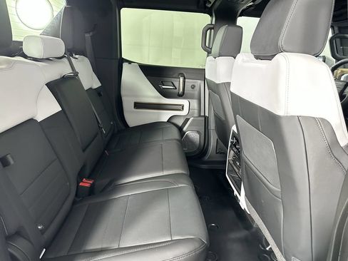 Used 2024 GMC Hummer EV 2X w/ LPO, Illumination Package AWD/4WD image 28