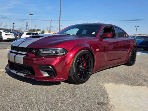 Used 2020 Dodge Charger Scat Pack image 3