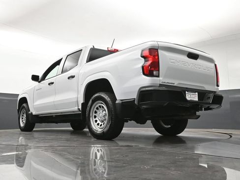 Used 2023 Chevrolet Colorado W/T RWD image 25