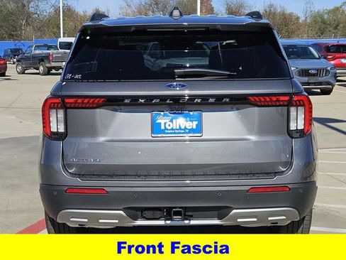 New 2026 Ford Explorer Active w/ Active Comfort Package image 8