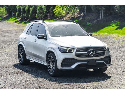 Used 2021 Mercedes-Benz GLE 350 w/ AMG Line Exterior image 13