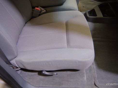 Used 2005 Dodge Dakota SLT image 18