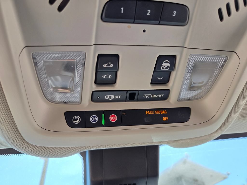 Used 2019 GMC Terrain Denali w/ Advanced Safety Package FWD image 33