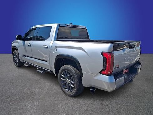 Used 2023 Toyota Tundra Platinum AWD/4WD image 6