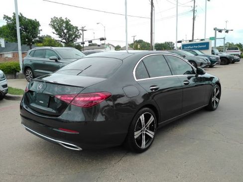 Used 2022 Mercedes-Benz C 300 Sedan image 9