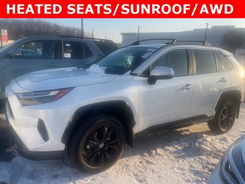 Certified 2024 Toyota RAV4 SE image 1